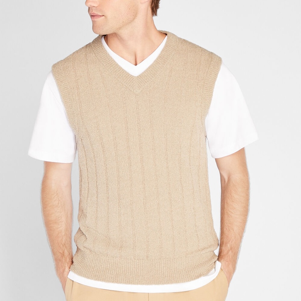 Ribbed Bouclé V-Neck Sweater Vest - New With Tags - NEVER WORN - Off White